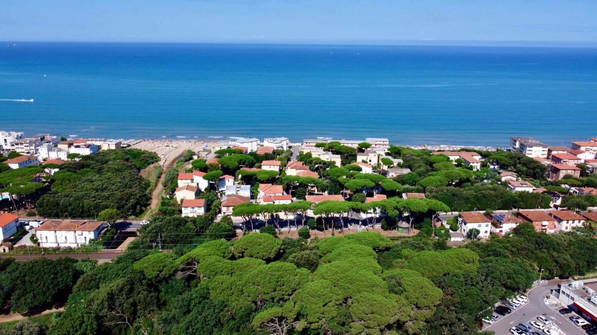 Le Residenze Di Santa Costanza - Le Dimore Aparthotel San Vincenzo Exterior foto